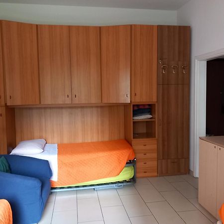 Apartamento Vicino Policlinico San Donato San Donato Milanese Exterior foto